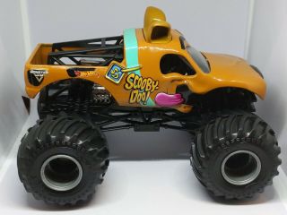 Hot Wheels Monster Jam Scooby Doo Diecast Truck 1:24 Scale Mattel