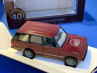 Corgi 522/2 - Range Rover Ruby Red - 