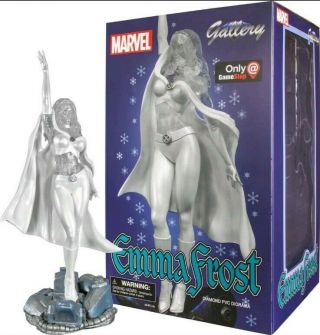 Dismond Select X - Men Emma Frost Marvel Gallery Statue Gamestop Exclusive