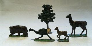 5 Vintage Semi - Flat Cast Lead Toys Wild Animal & A Tree - Unknown