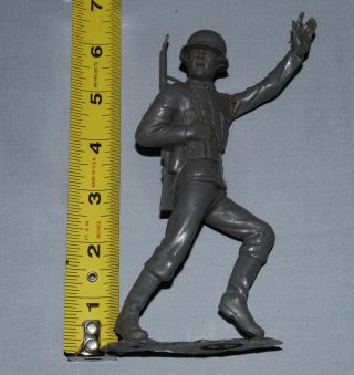 Marx 1963 6 Inch Wwii German Army Soldier Leading The Attack