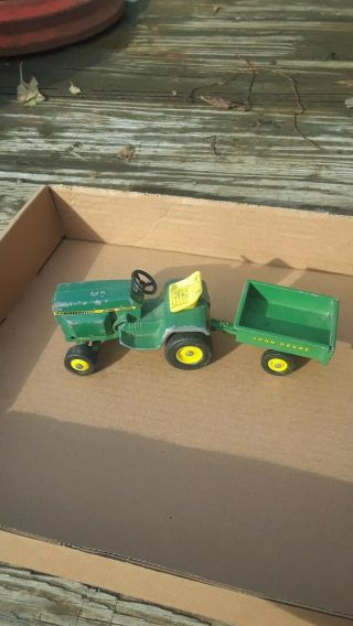 Ertl John Deere Lawn And Garden Set Tractor,  And Dump Cart 1:16