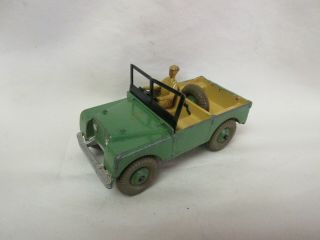 Dinky Toys Die Cast Metal Land Rover With Driver 27d