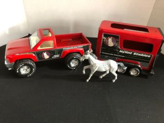 Vintage Nylint Stables Championship Show Horses Diecast Pick Up Truck & Trailer
