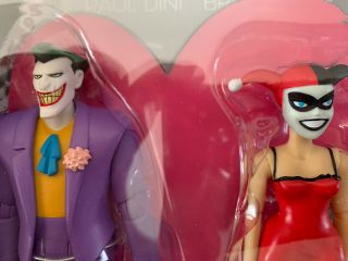 Dc Collectibles Mad Love Joker And Harley Quinn Set