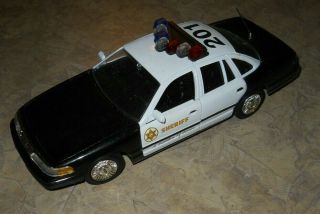 Motor Max?ford Crown Victoria Diecast Los Angeles County Sheriff 
