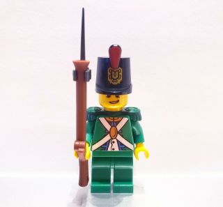 Lego Pirates Imperial Guard Redcoat Soldier Minifig Green Version 2