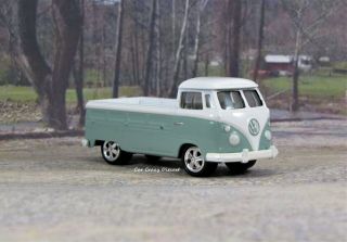 1950 - 1967 Vw Volkswagen Type 2 Pickup Truck Collectible 1/64 Display Model B1