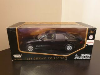Motor Max 1/24 Scale Diecast Mercedes Benz S Class Boxed