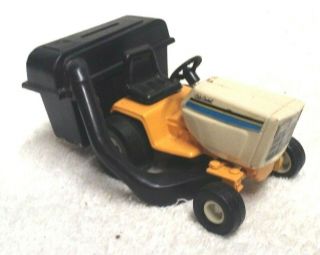 Vintage 1991 Scale Models Cub Cadet Riding Lawn Rear Bagger Mower Bank Toy