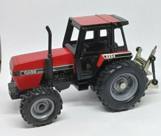 Ertl Case International 2294 Red Tractor W/3 - Point Hitch 1/32 6.  5 