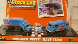 Oob Micro Machines Richard Petty Race Team Set Bus Car & Big Rig.  Box Dmg