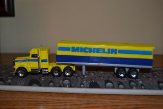 Matchbox Convoy Cy5 Peterbilt Michelin Covered Truck Semi Die - Cast 1/64th