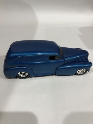 C0) Liberty Classics 1946 Chevy Hot Rod Blue 1/24 Bank With Key