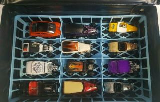Hot Wheels Matchbox 24 Car Carry Case Fast Lane Toys - R - Us 1990 21 Cars