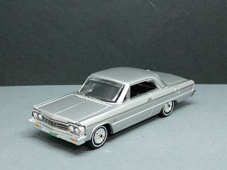 1964 64 Chevrolet Chevy Impala Adult Collectible 1/64 Scale Limited Edition