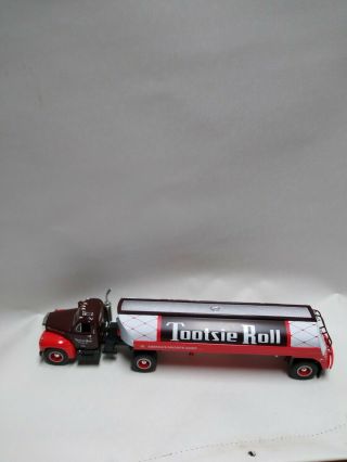 First Gear 1/34 Tootsie Roll Mack Truck And Trailer.
