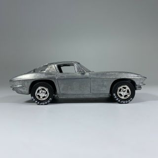 Johnny Lightning 1:64 Raw Unpainted 1963 Chevrolet Corvette Sting Ray Coupe
