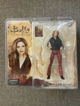 Buffy The Vampire Slayer Series 1 Action Figure Graduation Day Diamond Select