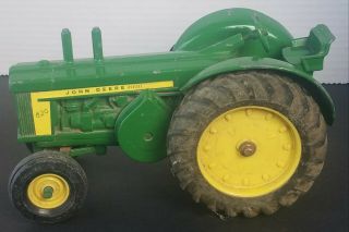 Ertl - 1956 John Deere 820 - 1:16 Diesel Tractor - Metal - Green - Vintage