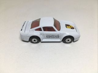 Matchbox Porsche 959 White Body Racing Toy Model Race Car Ub Badge Logo