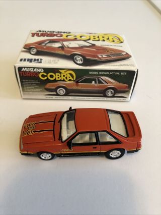 Johnny Lightning Mustang Turbo Cobra 1979 1987 Foxbody 1:64 Orange Loose Box