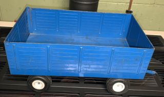 Vintage Ertl Farm Toy Ford Big Blue Farm Tractor Wagon Cart 1:12 Scale Metal
