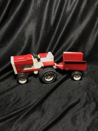 Vintage Tonka Small Metal Farm Tractor With Trailer Red White 811002