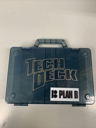 Tech Deck Plan B Storage Case with 6 boards and Accessories 2010 Spinmaster 2