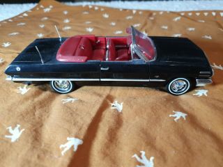 1963 Chevrolet Impala Convertible Black 1/24 Diecast Model Car By Welly 22434