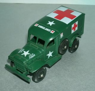 1/64 Scale 1942 Dodge Us Army Field Ambulance Diecast Ww2 Military Model - Lledo