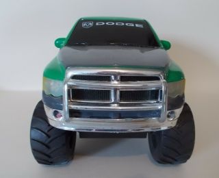 Green “Road Rippers” Dodge Ram 1500 truck plays Cotton - Eyed Joe - cond 3