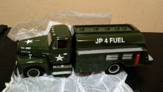 First Gear 1957 International R - 190 With Fuel Tanker 29 - 1380 Us Army 1:34 Scale
