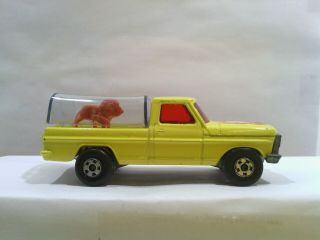 Matchbox Lesney Superfast Wild Life Truck No 57 with Lion Goes Around - SHOW075 2