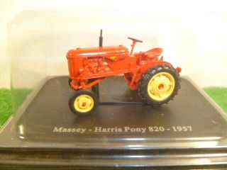 1/43 Tracteur Massey Harris Pony 820 1957