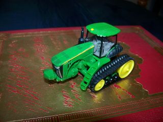 John Deere 8630 Rt Track Tractor,  1/64,  Ertl,  Displayed Ony,  Jd