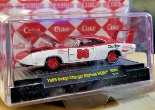 M2 Machines 1969 Dodge Charger Daytona Hemi 1:64 Diecast Car Coca - Cola 52500
