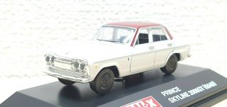 Real - X 1/72 Nissan Prince Skyline 2000gt S54b White/red Diecast Car Model