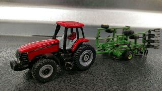 1/64 Ertl Case Ih Mx240 Fwa Tractor & Jd 550 Mulch Master