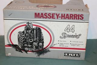 Ertl Massey - Harris 44 Special Tractor 1:16 Scale Box