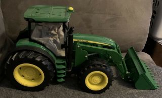 Ertl 1/16 Scale John Deere Tractor Model W/ Front End Loader Lights & Sounds