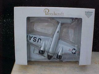 Liberty Spec Cast Classics Beechcraft Model 18 Twin Beech Diecast Airplane