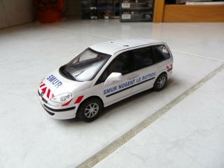 Peugeot 807 Smur Nogent Le Rotrou Ambulance Hongwell 1/43 Miniature