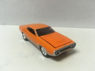 1972 72 Plymouth Satellite Collectible 1/64 Scale Diecast Diorama Model