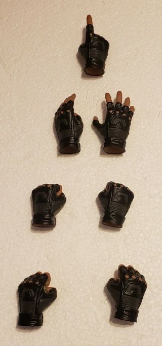 Hot Toys Captain America Concept Art Mms488 1/6 Set Of Hands Only Authentic