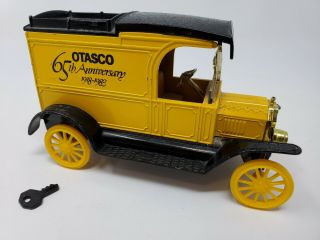 Otasco Ertl 1:25 Scale 1913 Ford Model T Delivery Truck Coin Bank