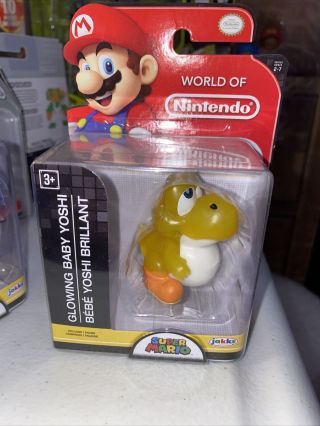 Jakks Glowing Baby Yoshi World Of Nintendo Figure Mario