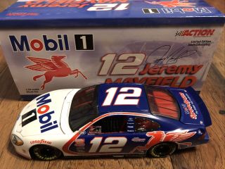 Action Racing Collectables 12 Jeremy Mayfield Mobil 1 2000 Ford Taurus 1:24