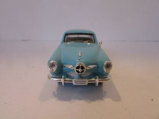 ROAD SIGNATURE DIECAST CAR 1950 STUDEBAKER CHAMPION BLUE 1/43RD IRREG.  M24 2