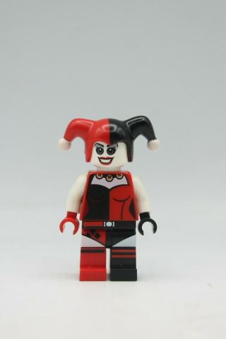 Lego Dc Comics Heroes Harley Quinn Minifig From Jokerland Set 76035